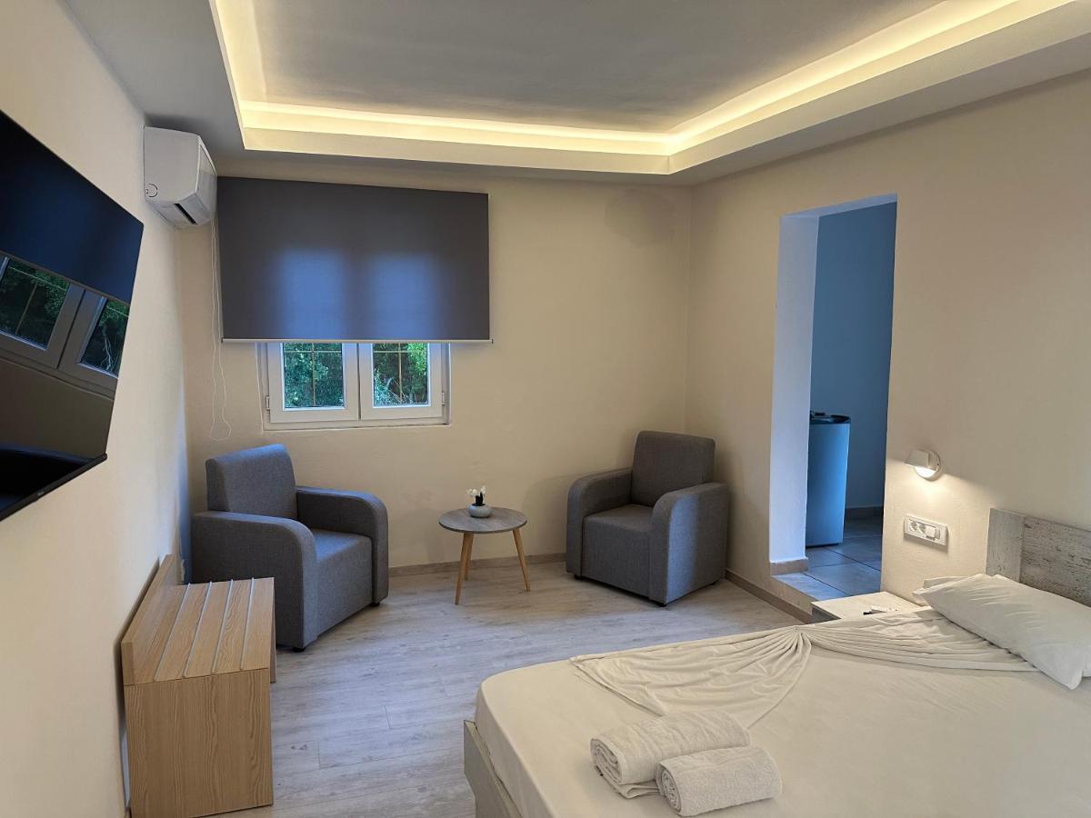 Callisto Beach Hotel Liapades Ngoại thất bức ảnh